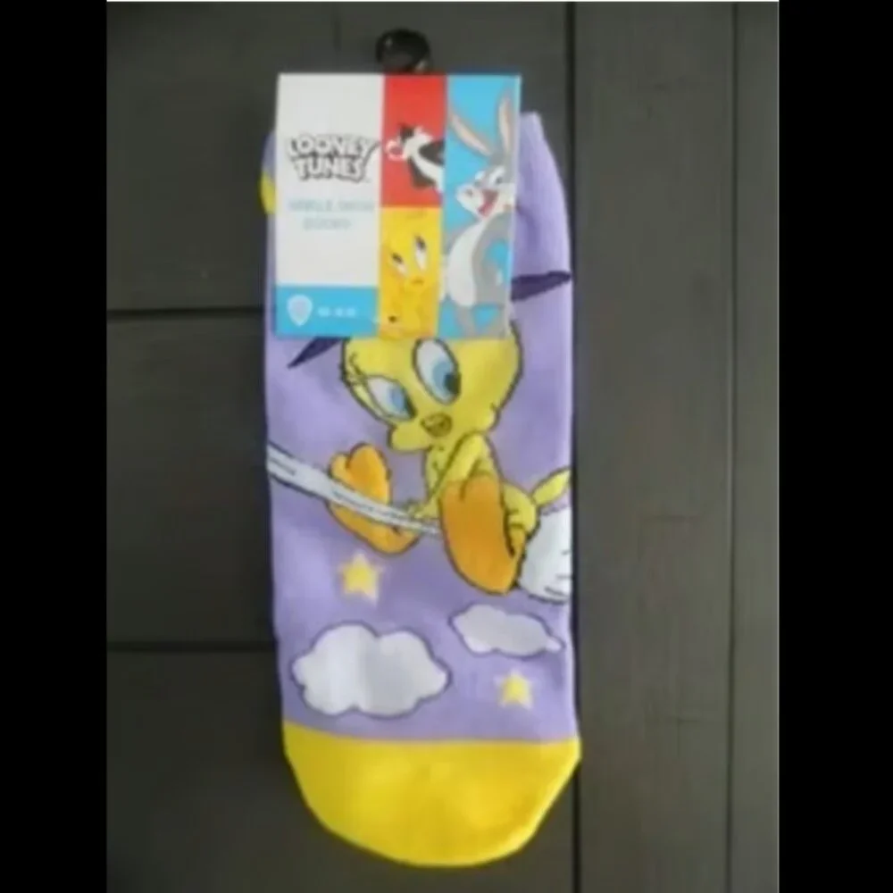 Looney Tunes Ankle High Socks, 3 Pairs Size 9-11